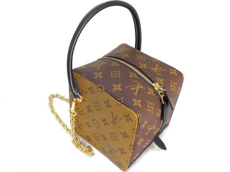 Кожаная женская сумочка Louis Vuitton (Луи Виттон) Cube